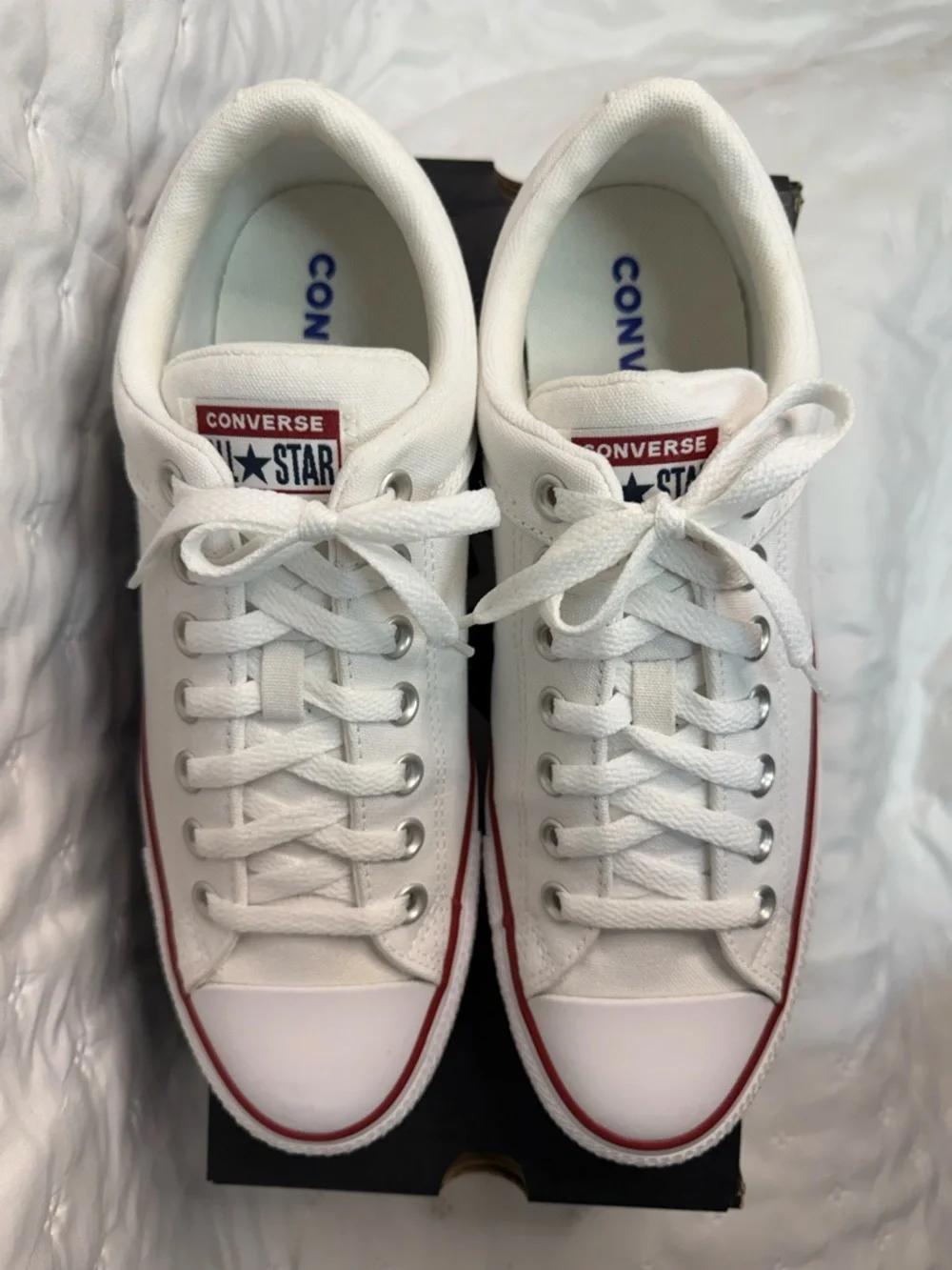 NWT CONVERSE Low Top white with Red and Blue Stripes Classic and Unisex - Picture 2 of 4